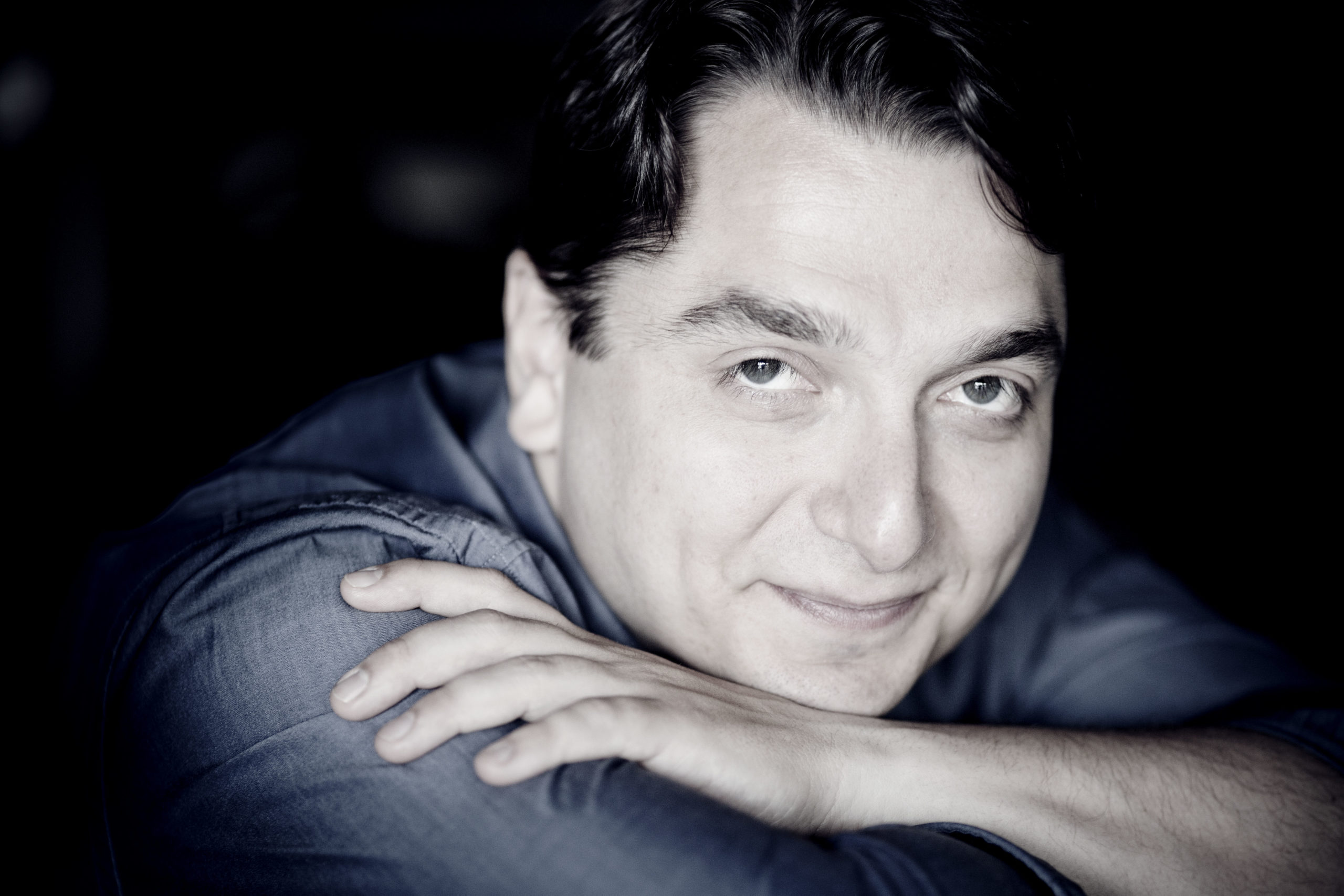 Igor Tchetuev, Pianist
Photo: Marco Borggreve
